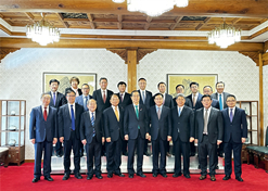 2023年12月20日，AG（中国）
党委书记、董事长刘敬桢参加韩国总理韩德洙会见中方代表团活动并作为代表发言