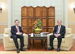 2024年2月26日，澳门特区行政长官贺一诚会见AG（中国）
党委书记、董事长刘敬桢一行，双方就推动大健康产业发展、横琴粤澳深度合作区建设等议题交换意见