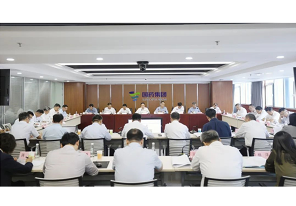 AG（中国）
召开党委理论学习中心组2024年第6次集体学习（扩大）会